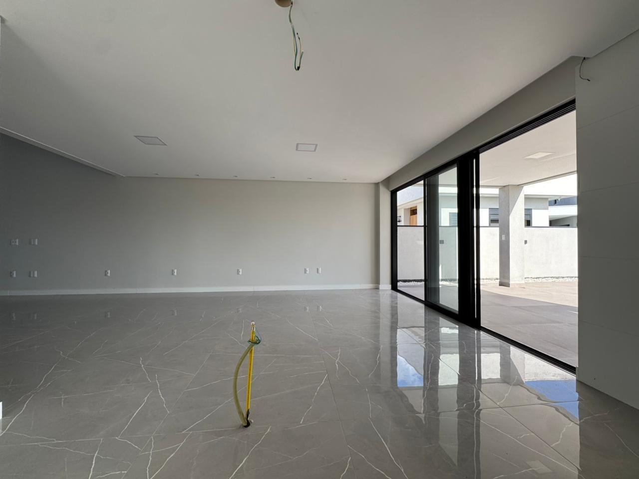 Casa 3 suítes — Caledonia — foto 3