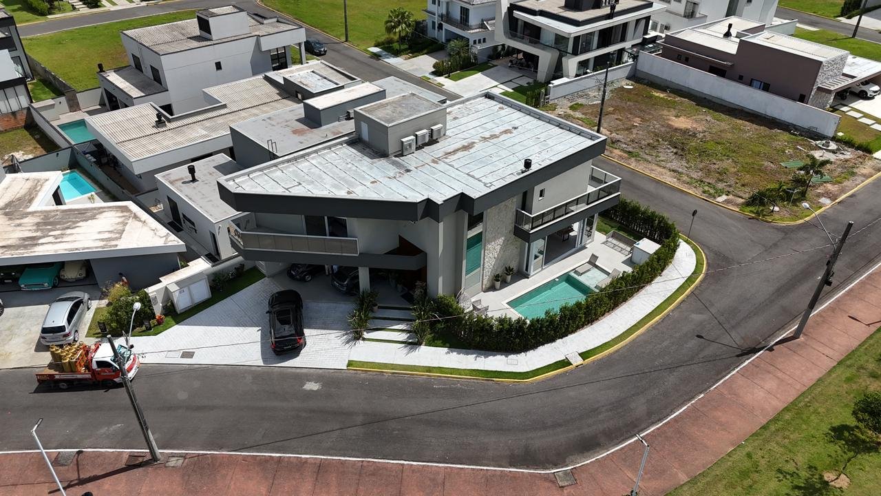 Casa 5 suítes — Caledônia — Centro, Camboriú SC