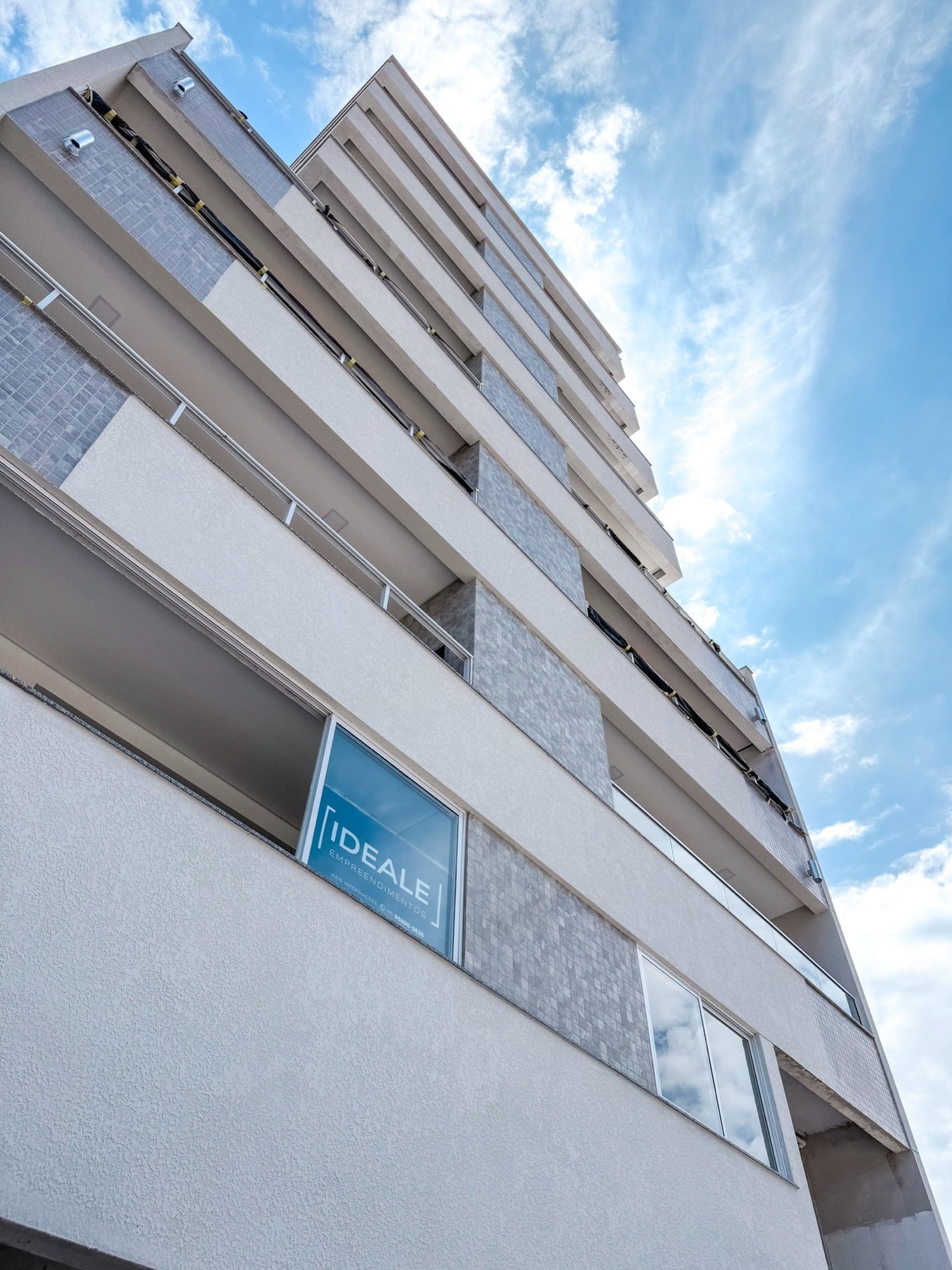 Andamento da obra — West Coast Residence — março de 2025
