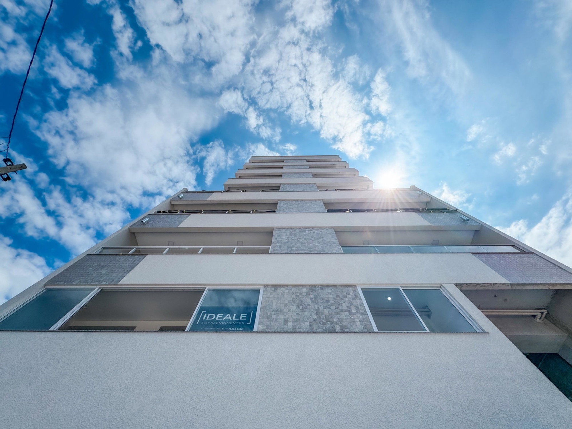 Andamento da obra — West Coast Residence — março de 2025