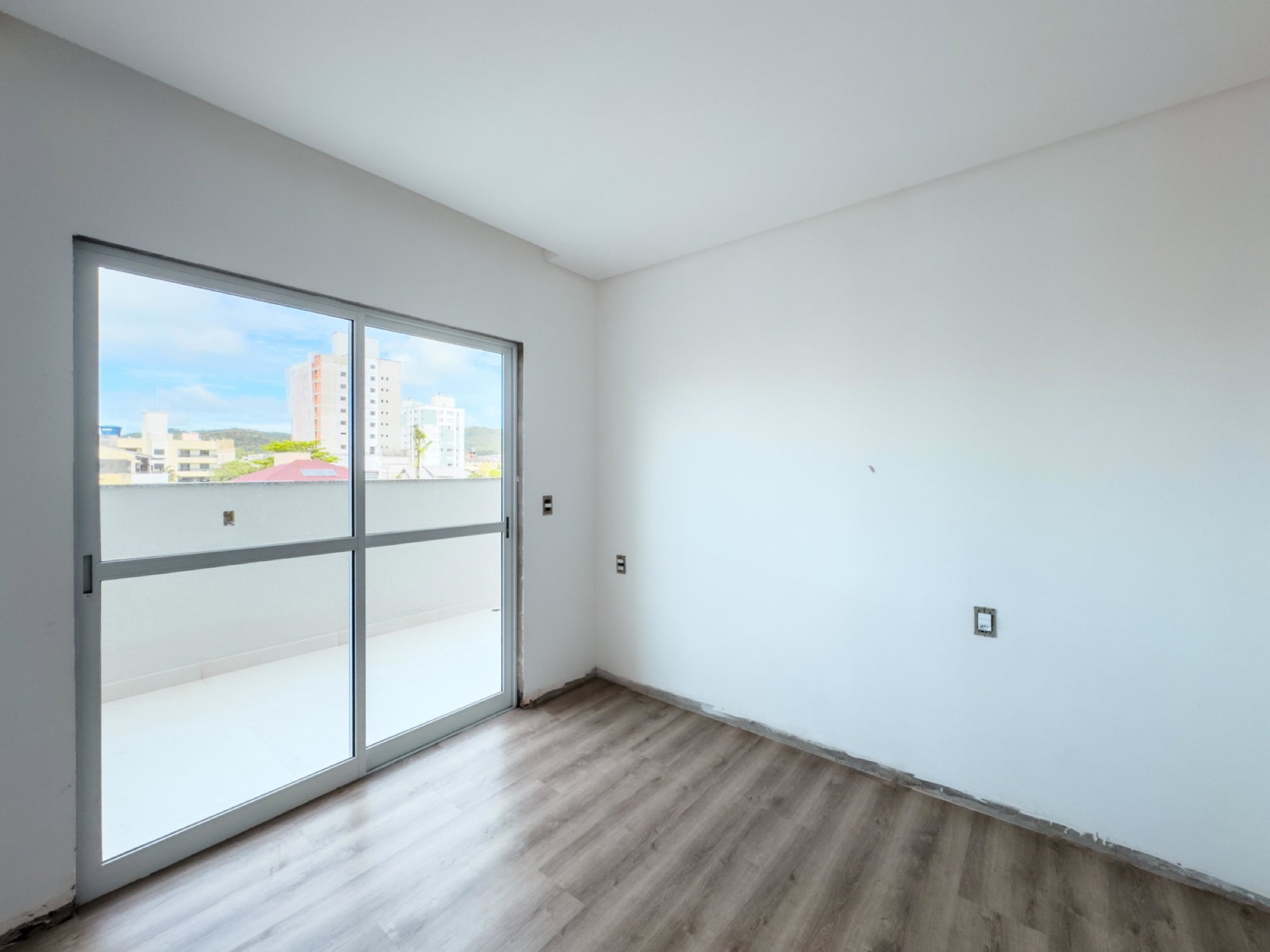 Andamento da obra — West Coast Residence — fevereiro de 2025