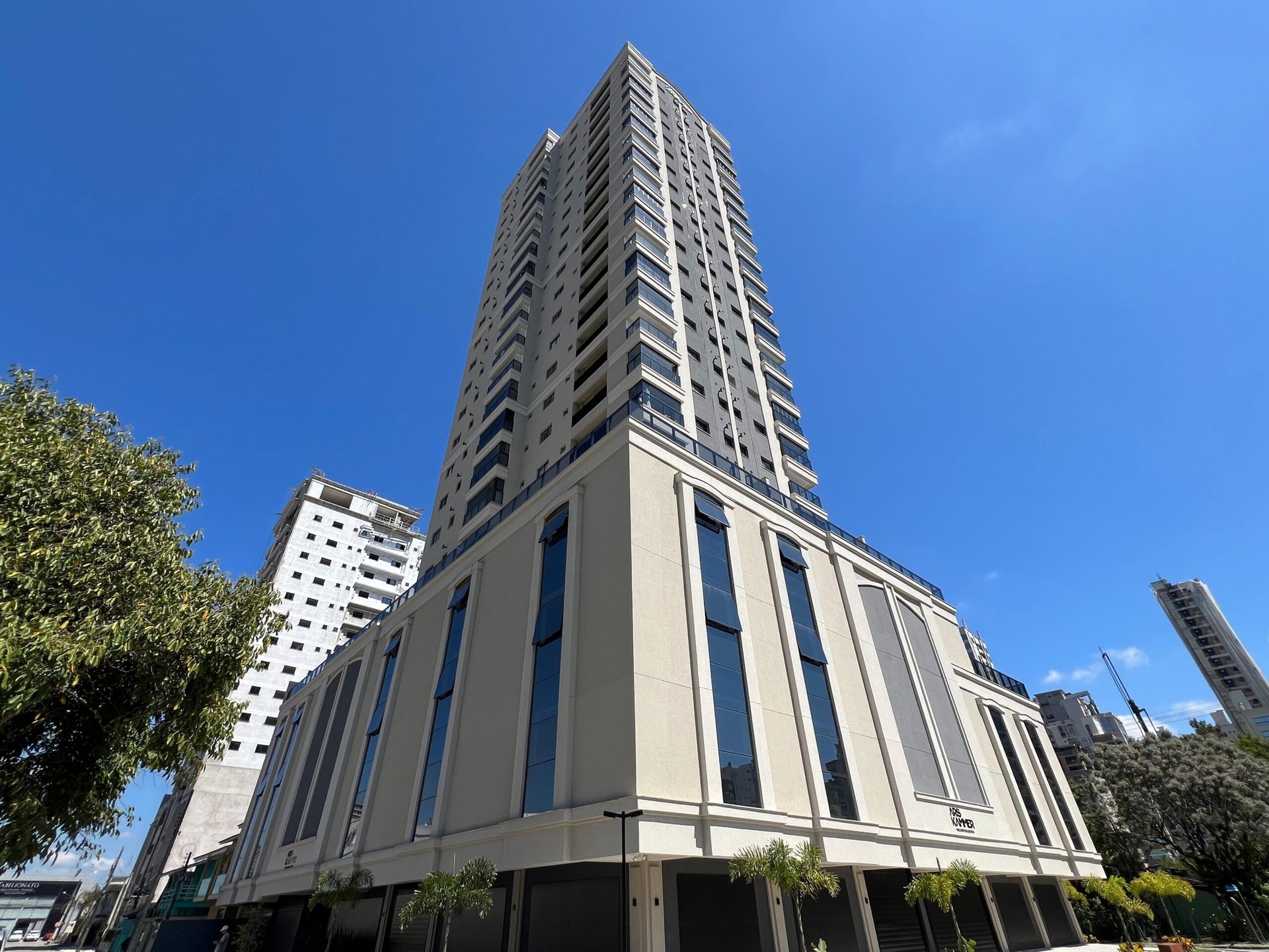 Apartamento 2 suítes no Riverside — foto 1, Balneário Perequê, Porto Belo SC