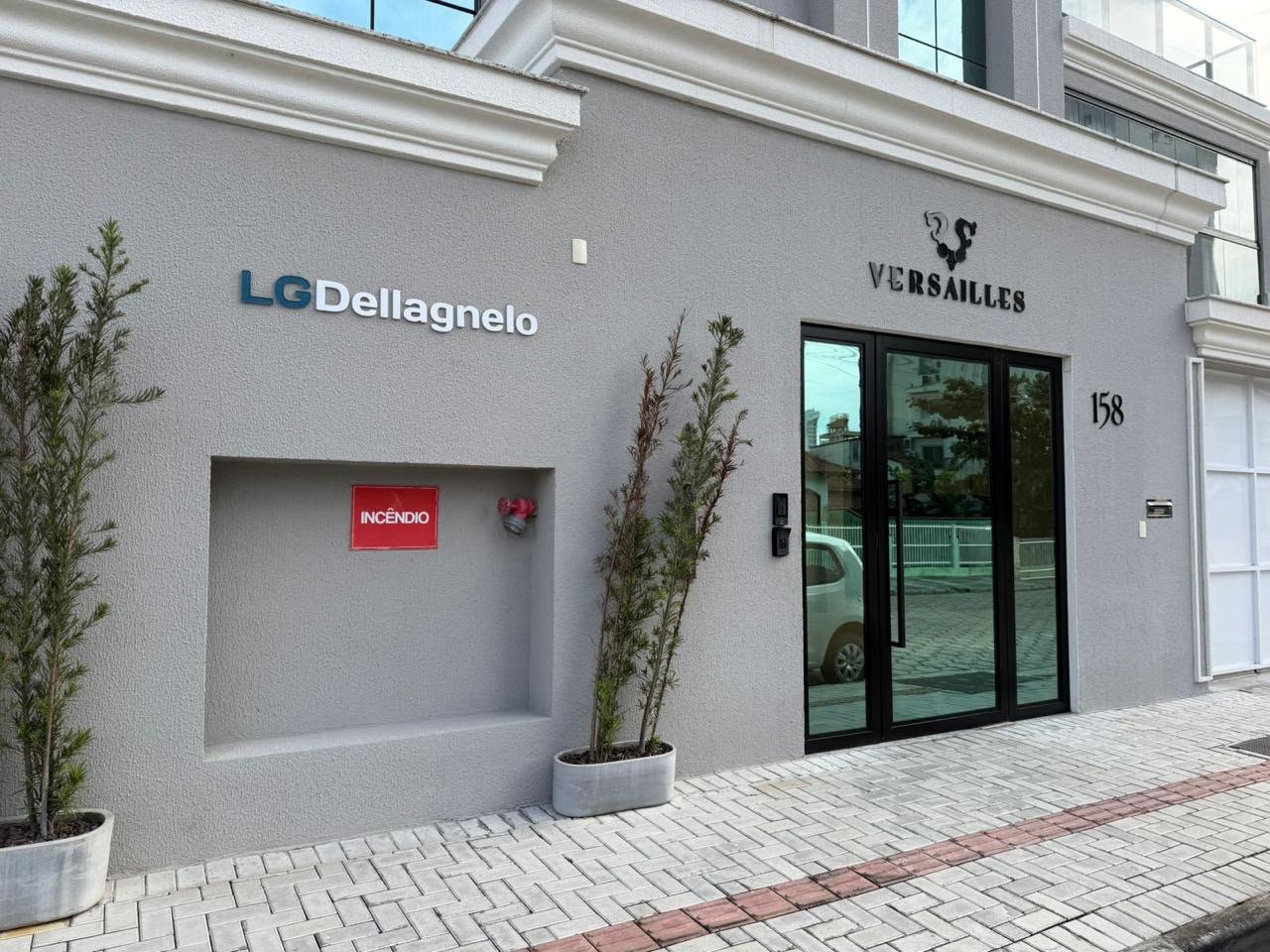 Apartamento 2 suítes no Versailles — foto 2, Balneário Perequê, Porto Belo SC