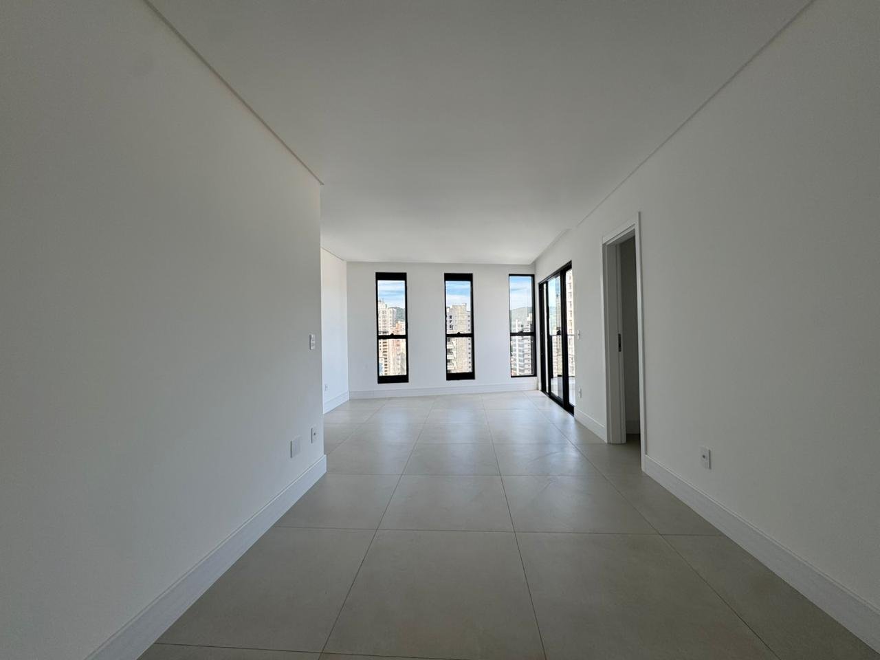 Apartamento 3 suítes no Empire State — foto 6, Balneário Perequê, Porto Belo SC