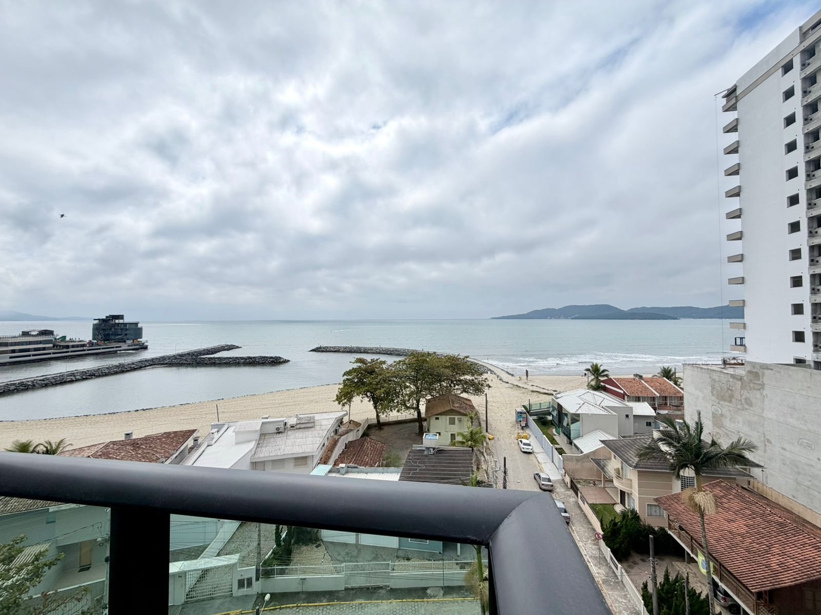 Apartamento 3 suítes no Gran Vista — foto 3, Balneário Perequê, Porto Belo SC