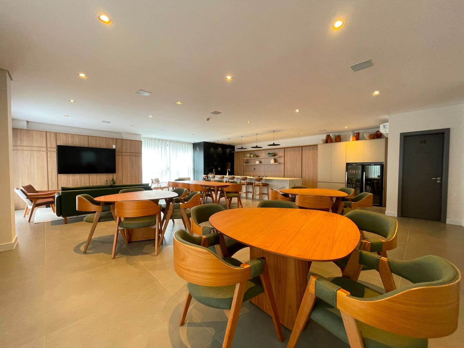 Apartamento 3 suítes no Pier Village — foto 29, Balneário Perequê, Porto Belo SC