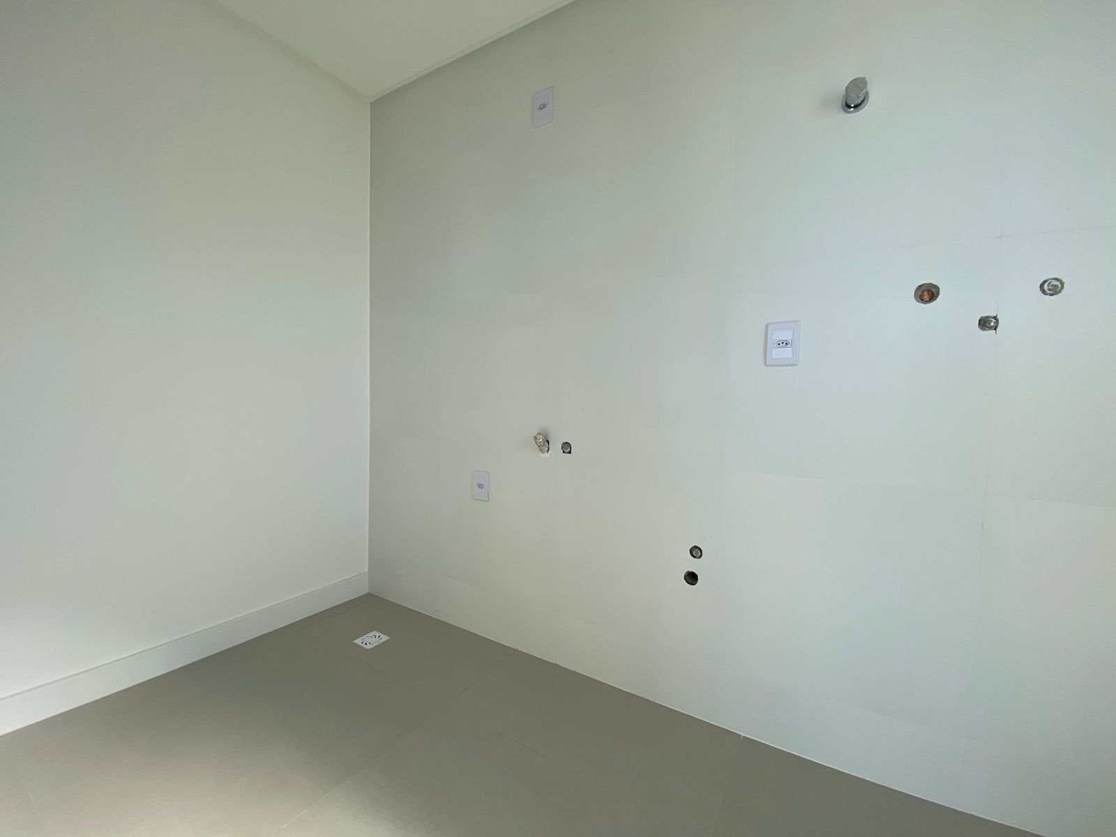 Apartamento 3 suítes no Porto Salvatore — foto 12, Balneário Perequê, Porto Belo SC