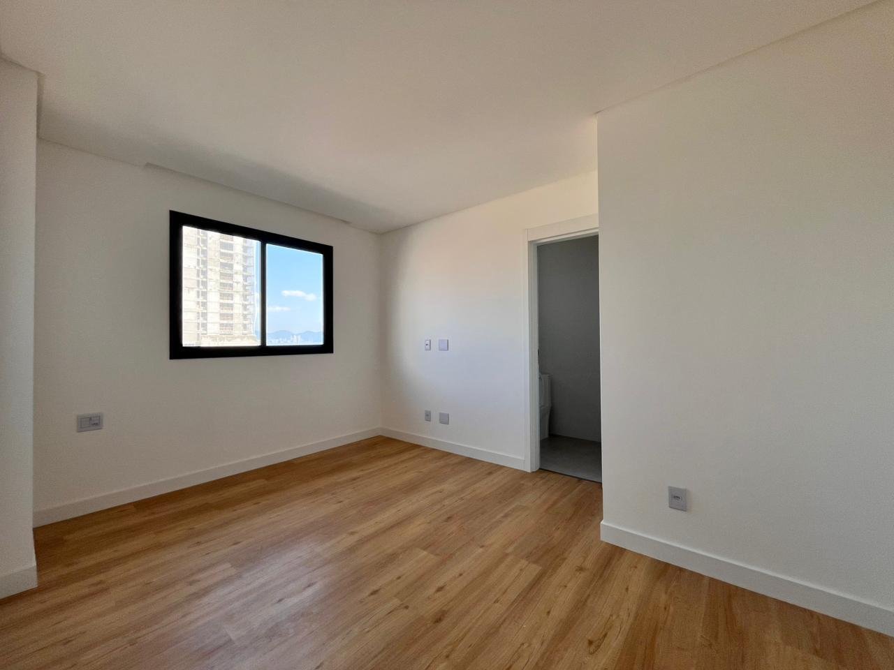 Apartamento 3 suítes no Porto Salvatore — foto 10, Balneário Perequê, Porto Belo SC