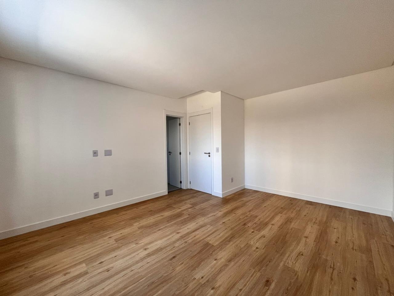 Apartamento 3 suítes no Porto Salvatore — foto 12, Balneário Perequê, Porto Belo SC