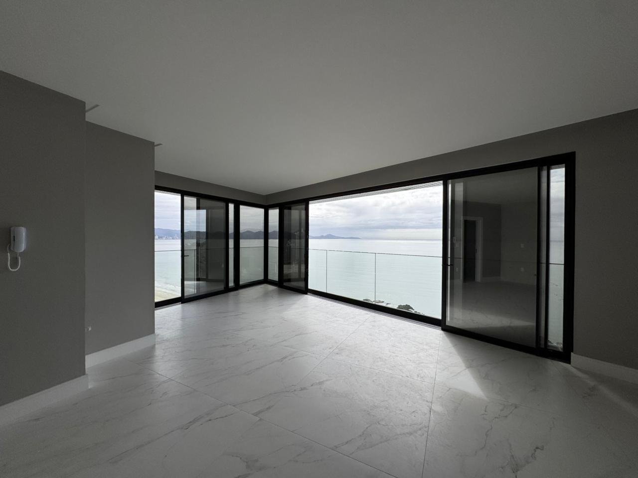 Apartamento 3 suítes no Rotterdam Park — foto 4, Balneário Perequê, Porto Belo SC
