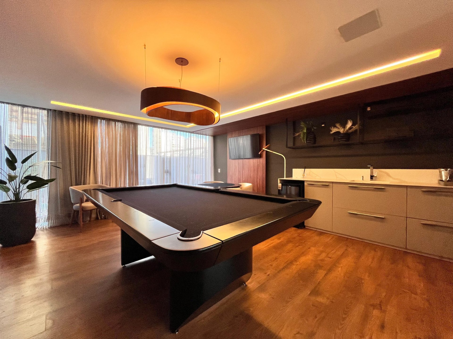 Apartamento 3 suítes no Sky Tower — foto 29, Balneário Perequê, Porto Belo SC