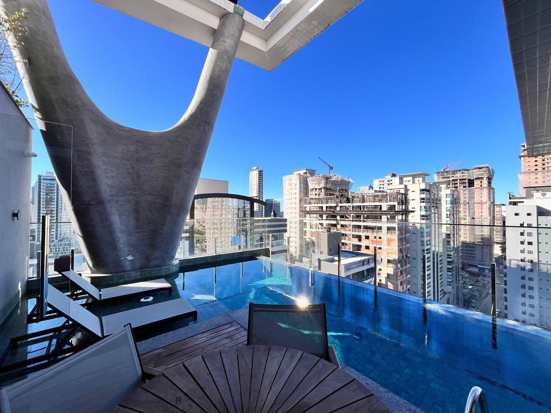 Apartamento 3 suítes no Sky Tower — foto 33, Balneário Perequê, Porto Belo SC