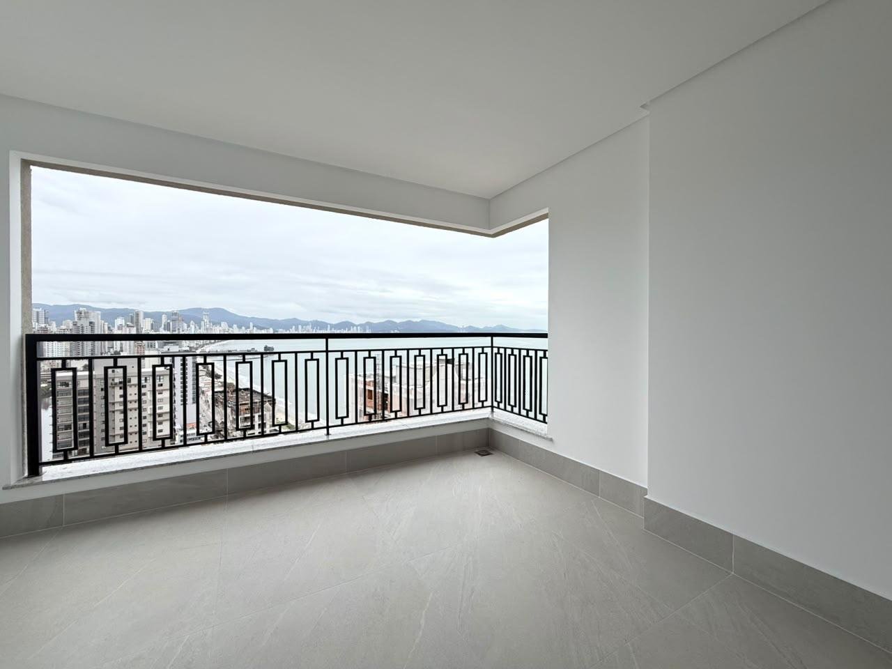Apartamento 4 suítes no Palais Royal — foto 16, Balneário Perequê, Porto Belo SC