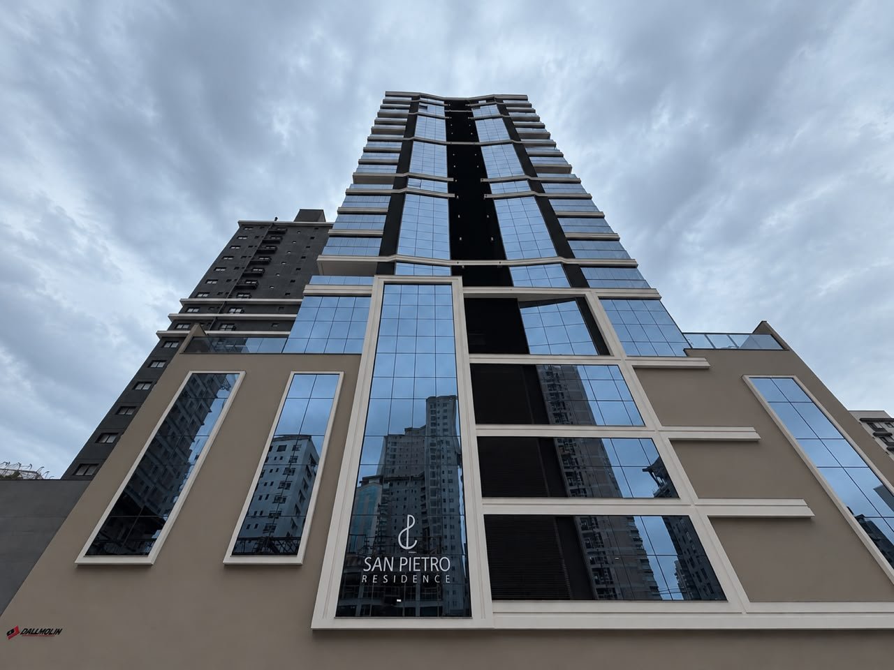Apartamento 3 suítes no San Pietro — foto 1