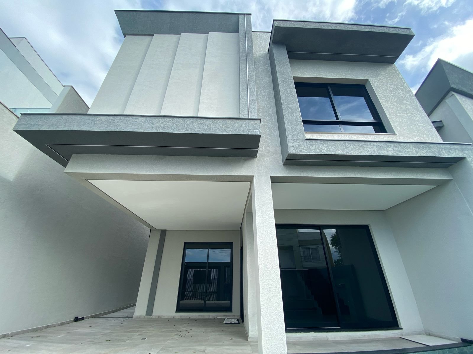 Casa 3 suítes no Balneário Perequê — foto 1, Balneário Perequê, Porto Belo SC