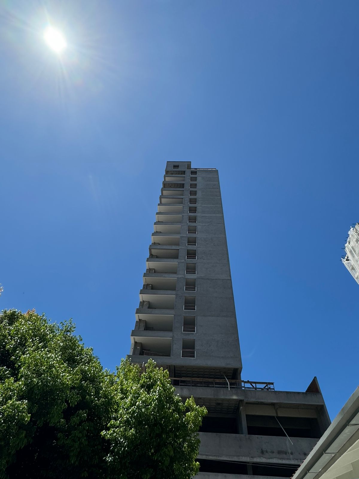 Amon Rá Tower — Andamento da obra 1