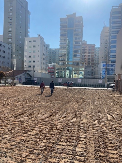 Barra Residence — Andamento da obra 1