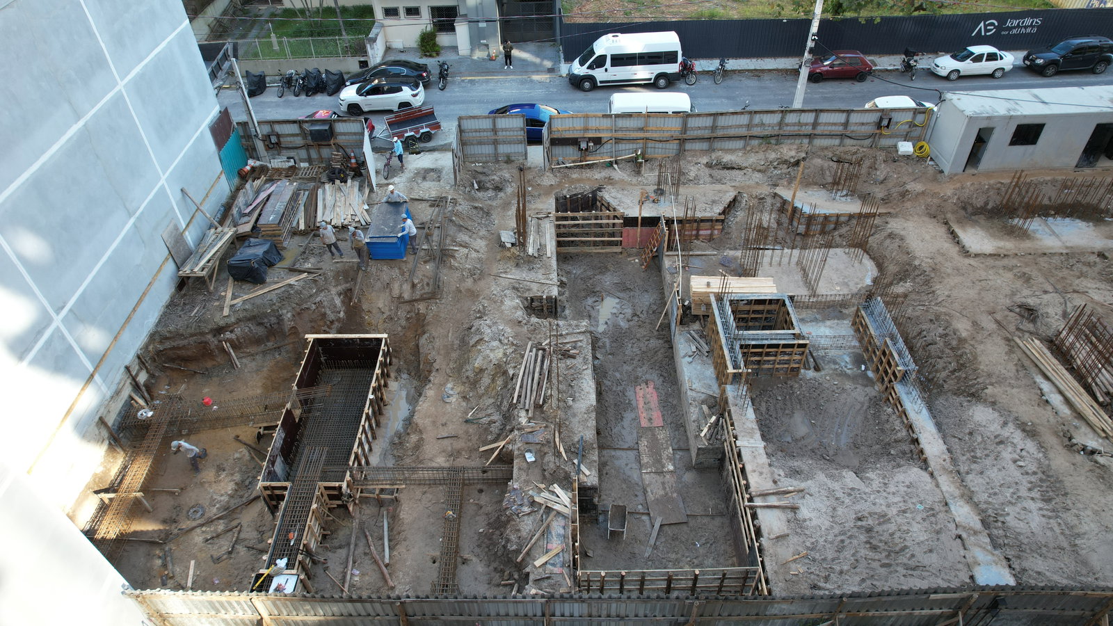 Domo 130 — Andamento da obra 30
