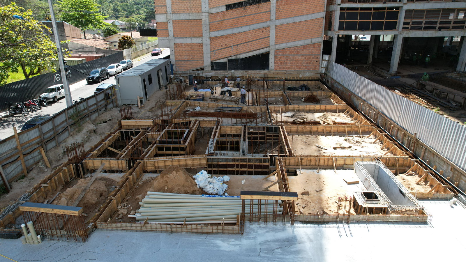 Domo 130 — Andamento da obra 44