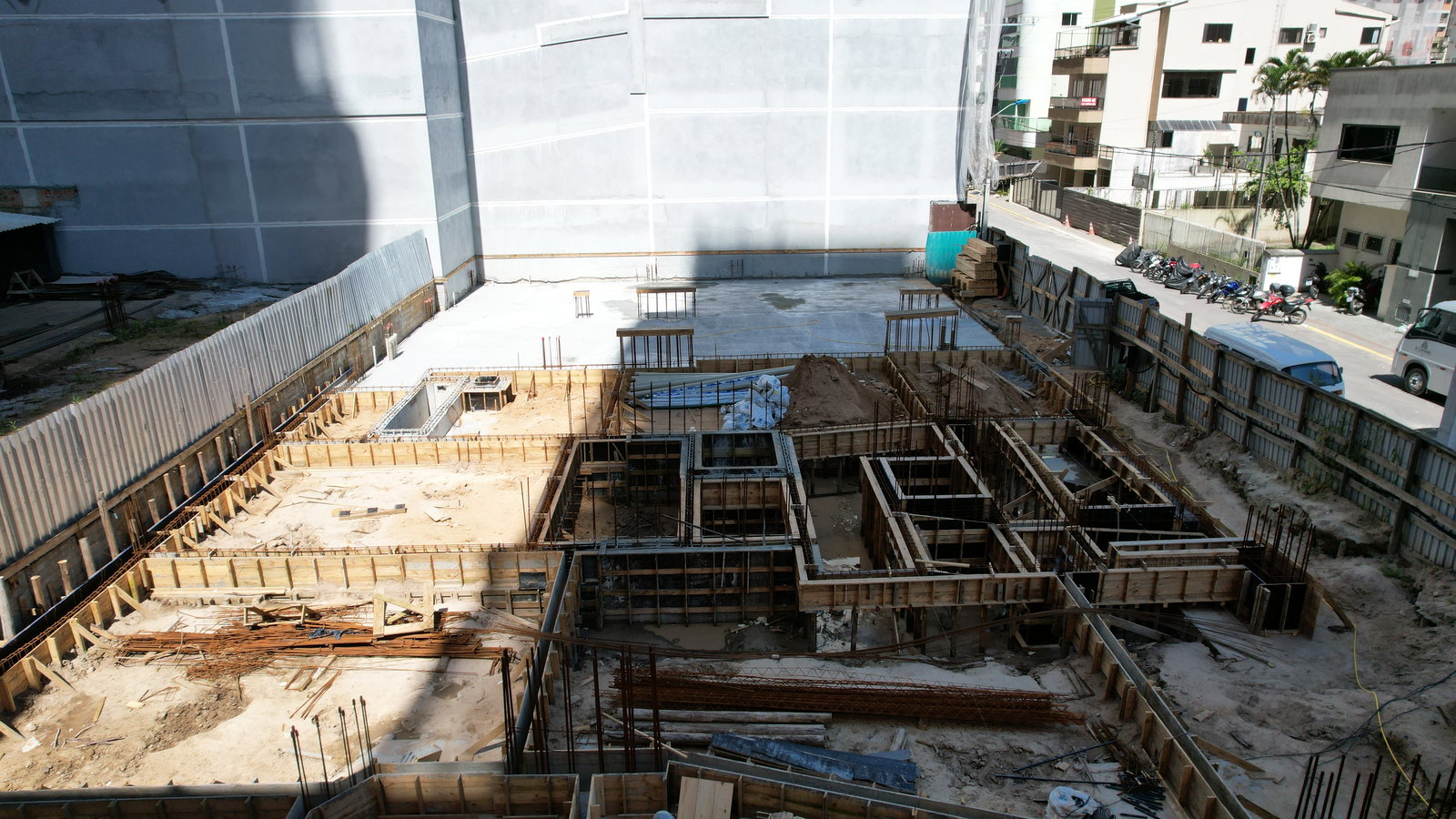 Domo 130 — Andamento da obra 45