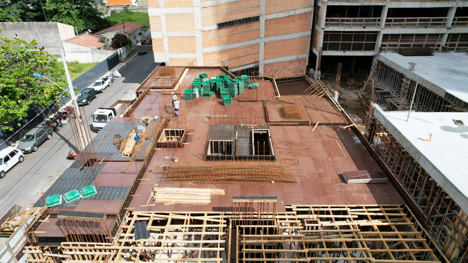Domo 130 — Andamento da obra 57