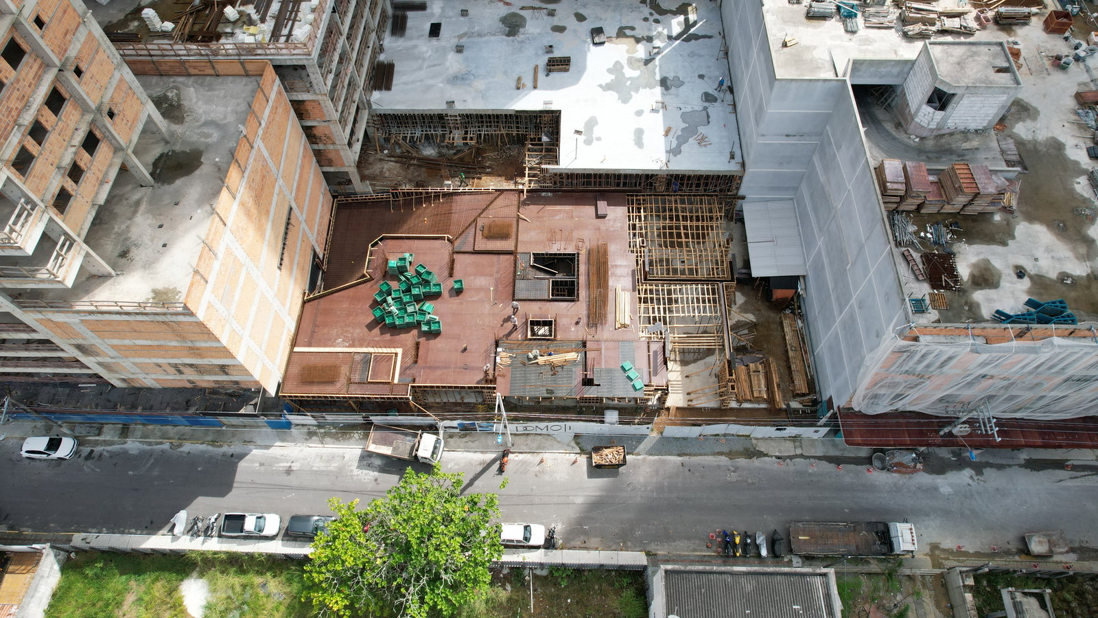 Domo 130 — Andamento da obra 59