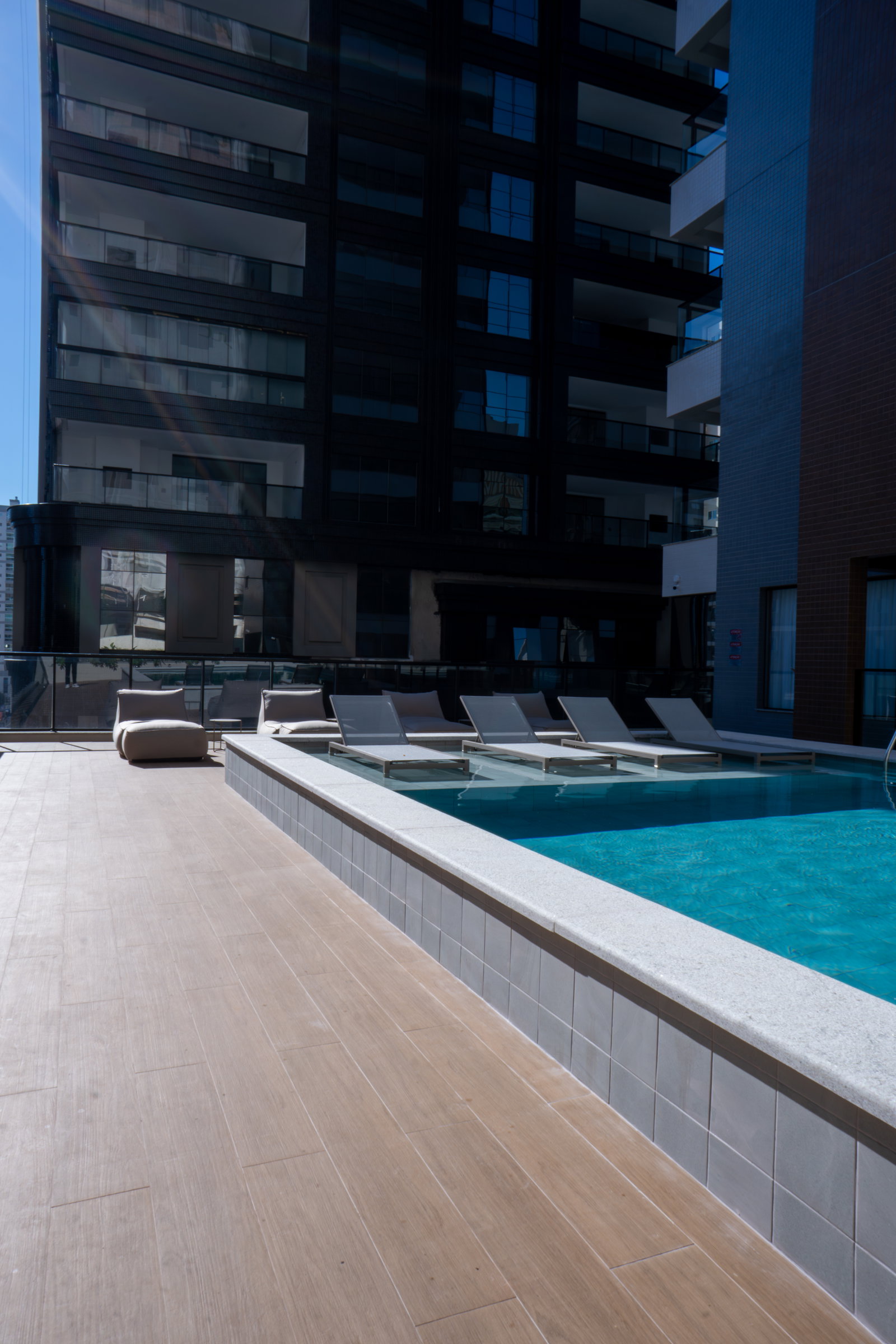 Montreal Towers — Renders e ambientes 81