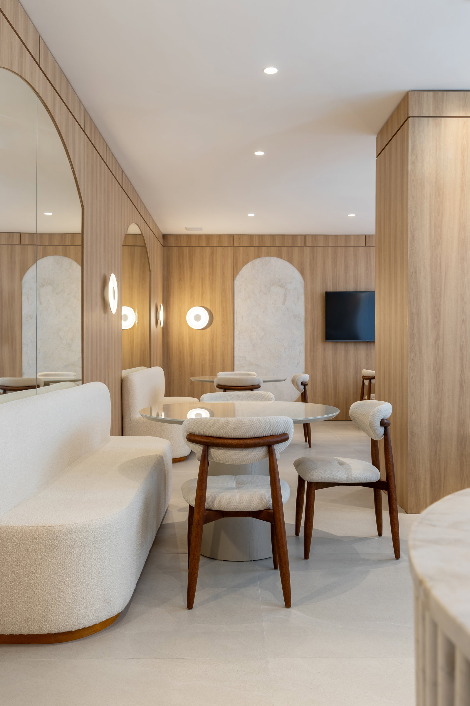 Torre di Firenze Residenziale — Andamento da obra 84