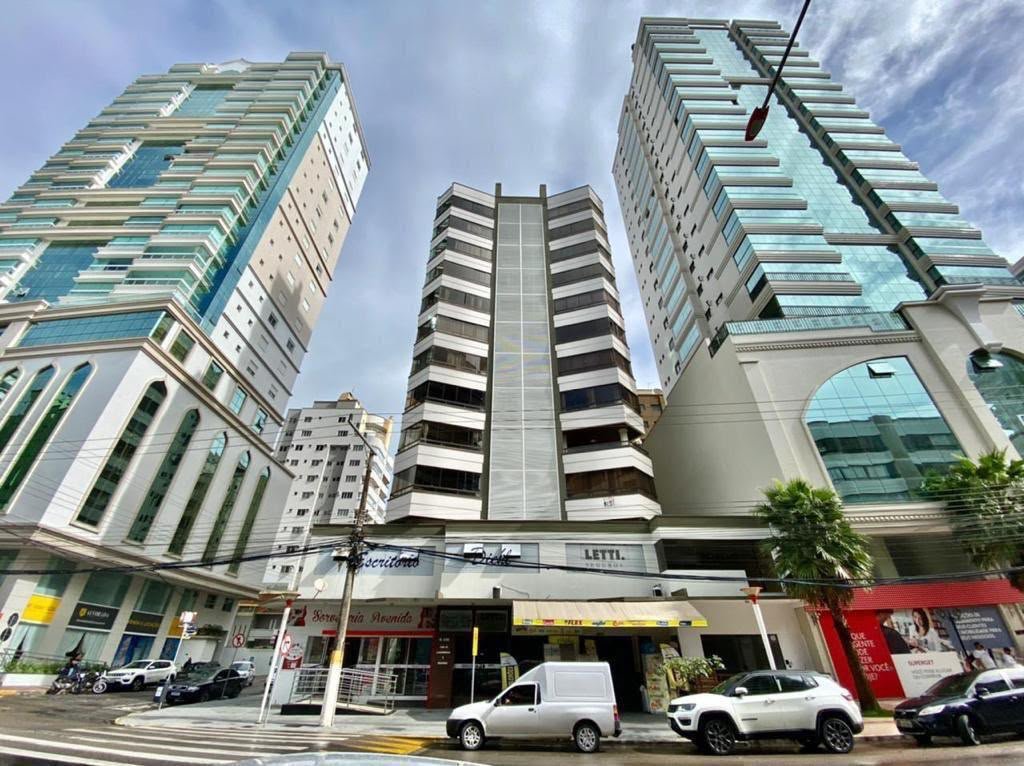 Apartamento 1 suíte no Caiobá — Meia Praia, Itapema SC