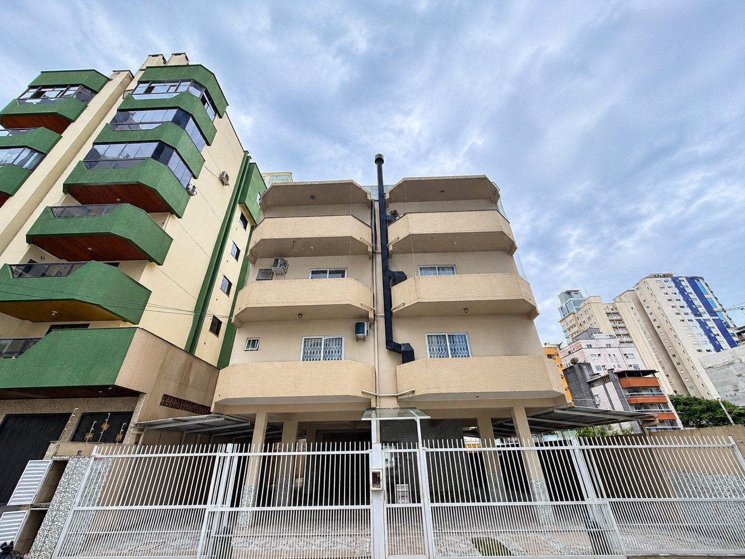 Apartamento 1 suíte no Dom Manuel Iv — Outros, Itapema SC