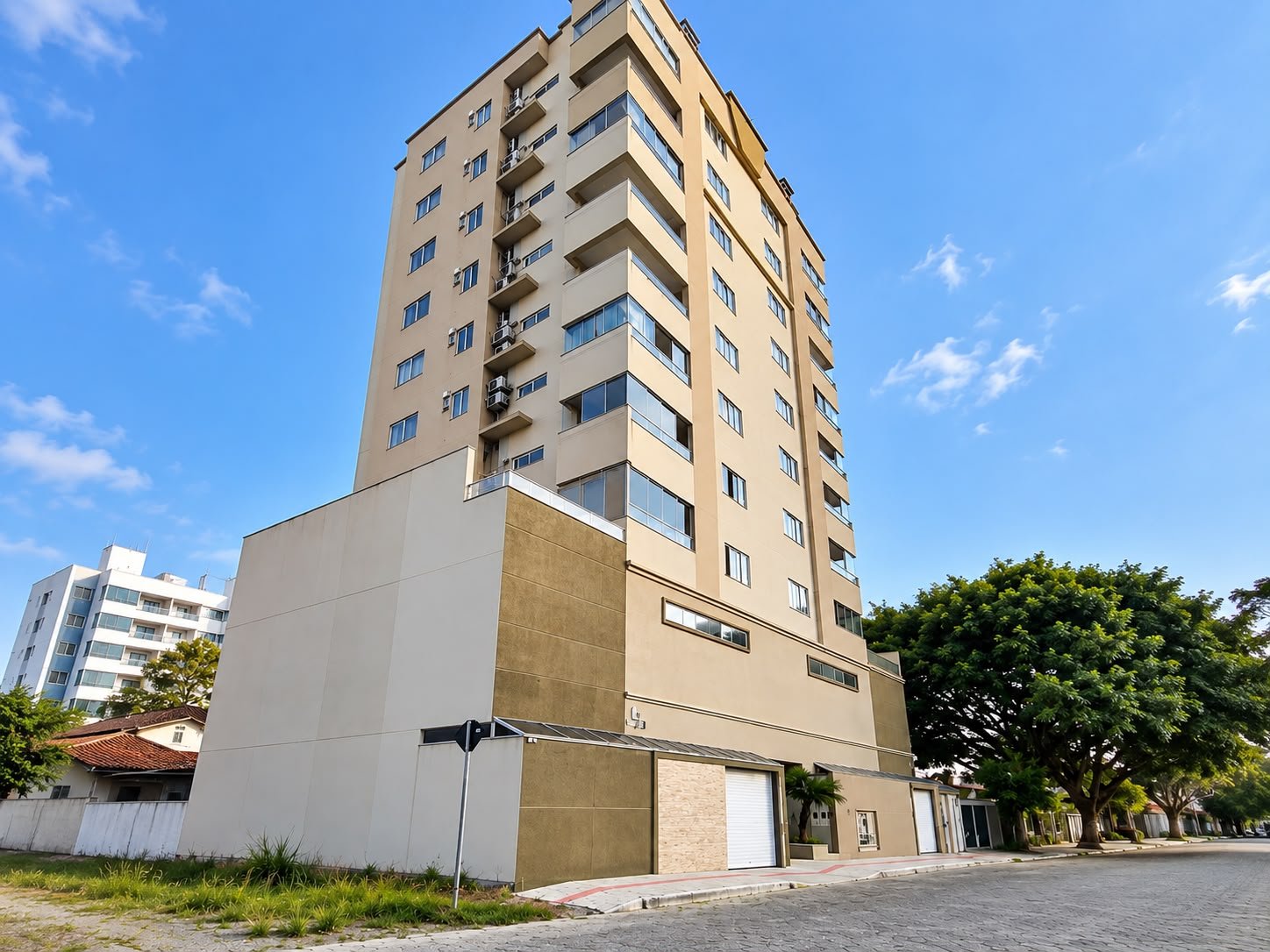 Apartamento 1 suíte no Galícia — Outros, Itapema SC