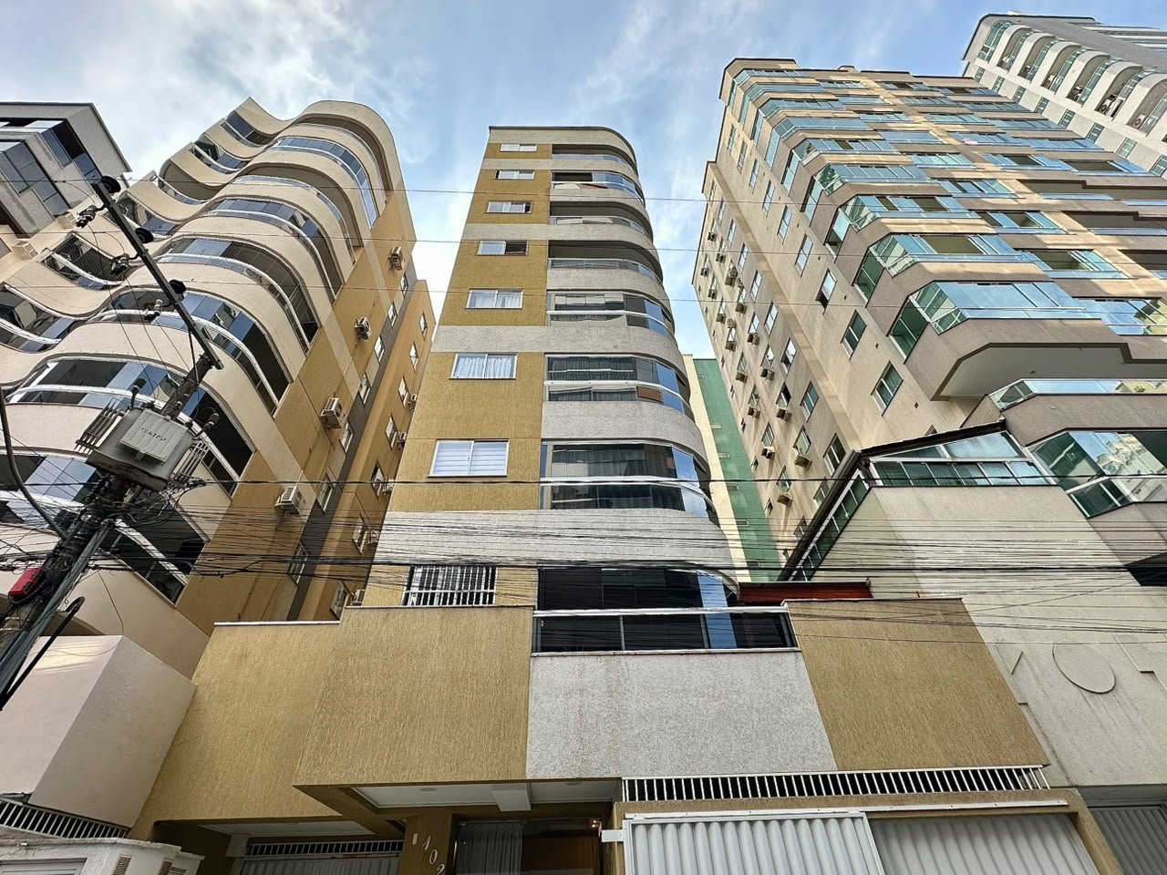 Apartamento 1 suíte no Ilha Bella Ii — Outros, Itapema SC