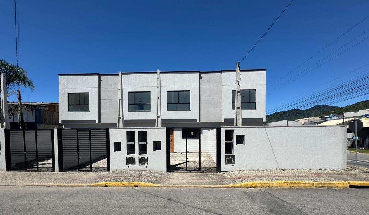 Apartamento 2 dormitórios no Morretes — Morretes, Itapema SC