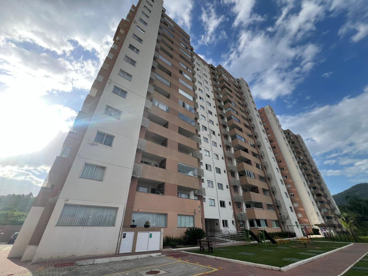 Apartamento 2 dormitórios no Vista Atlântico — Outros, Itapema SC