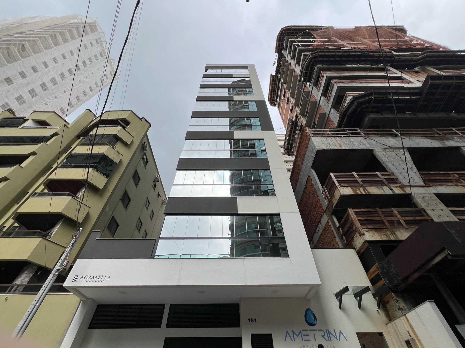 Apartamento 2 suítes no Ametrina — Meia Praia, Itapema SC