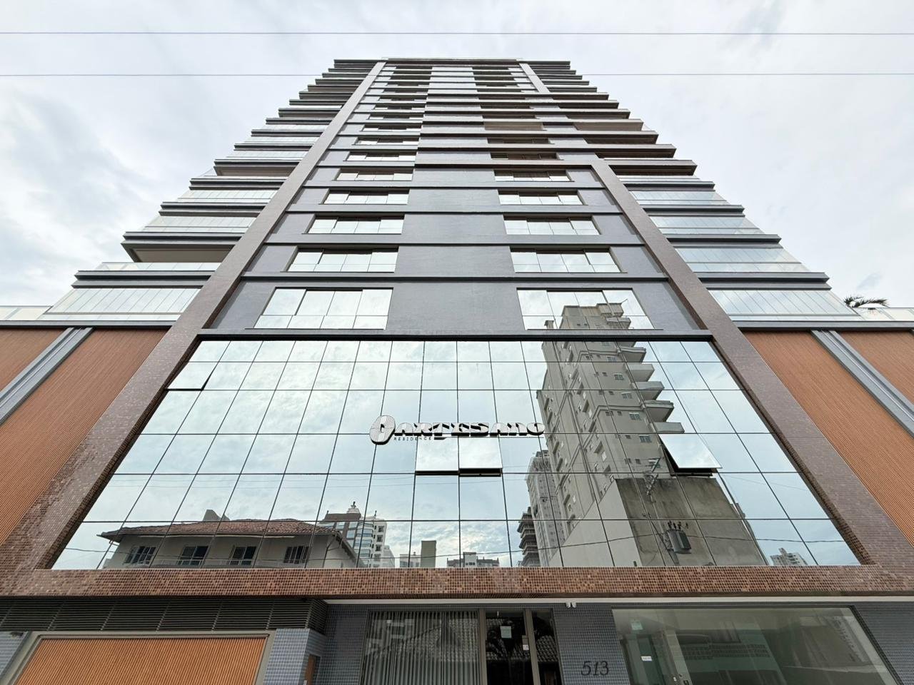 Apartamento 3 suítes no Artesano — Meia Praia, Itapema SC