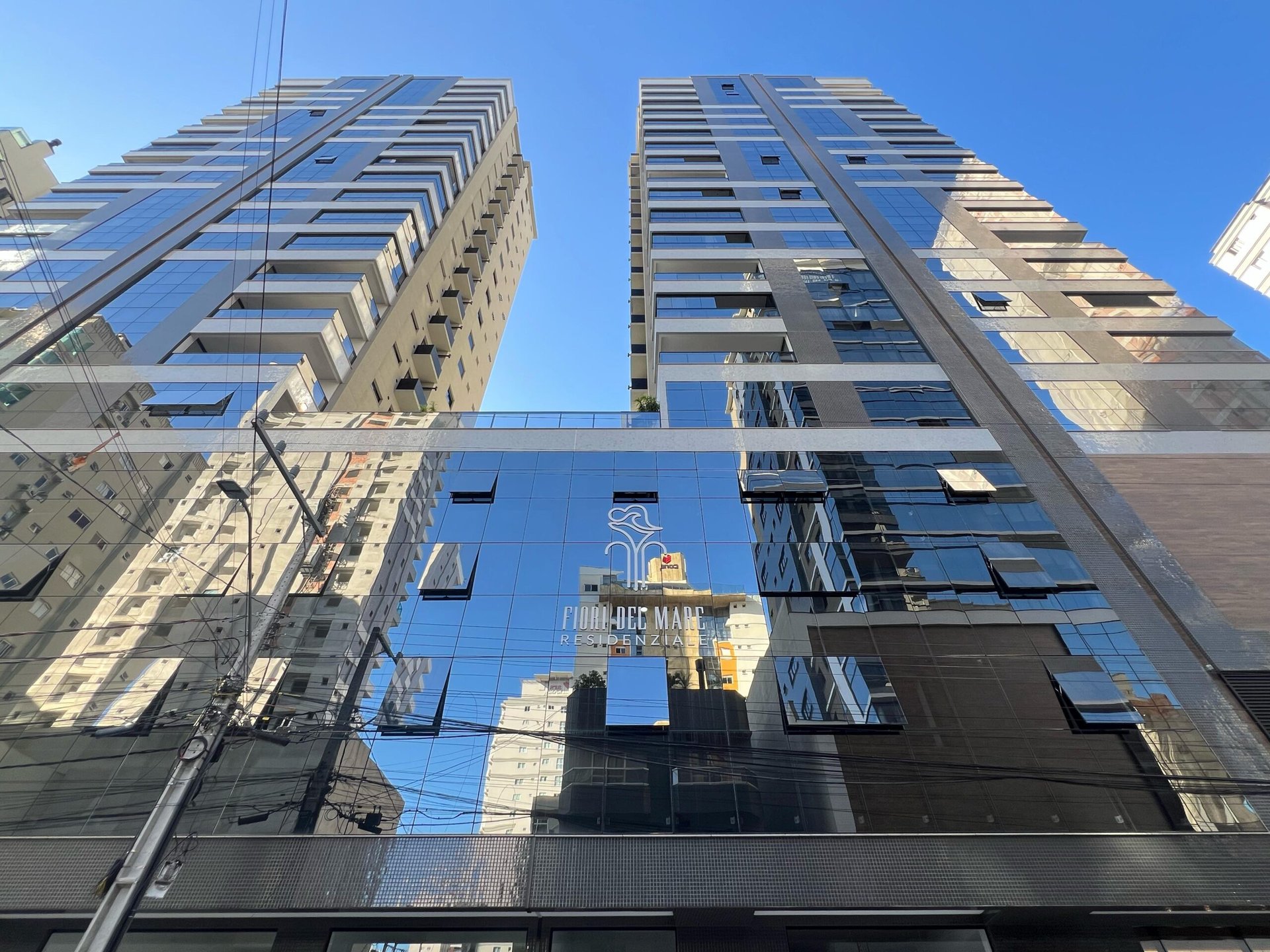 Apartamento 3 suítes no Fiori Del Mare — Meia Praia, Itapema SC