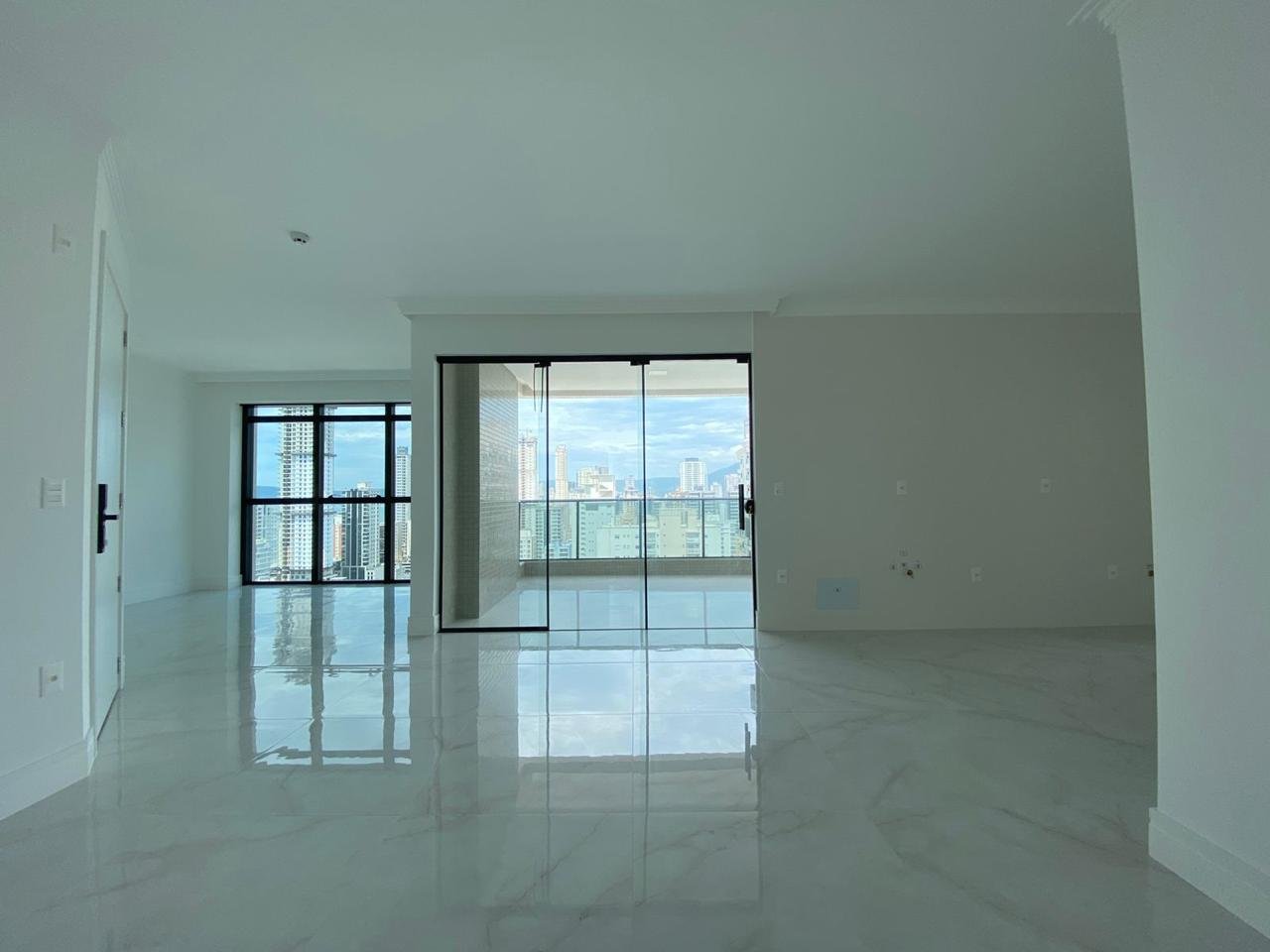 Apartamento 3 suítes no Greta Palace — foto 3