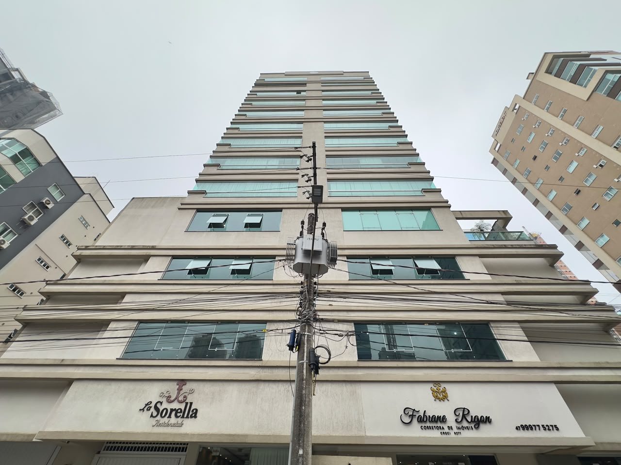 Apartamento 3 suítes no La Sorella — Outros, Itapema SC