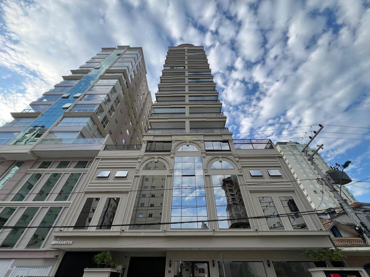 Apartamento 3 suítes no Monte Napoleone — Centro, Itapema SC