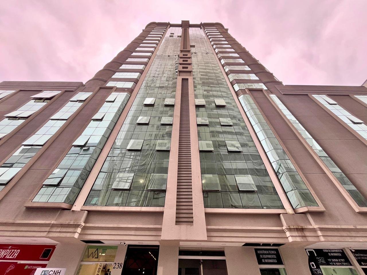Apartamento 3 suítes no Palm Beach — Meia Praia, Itapema SC