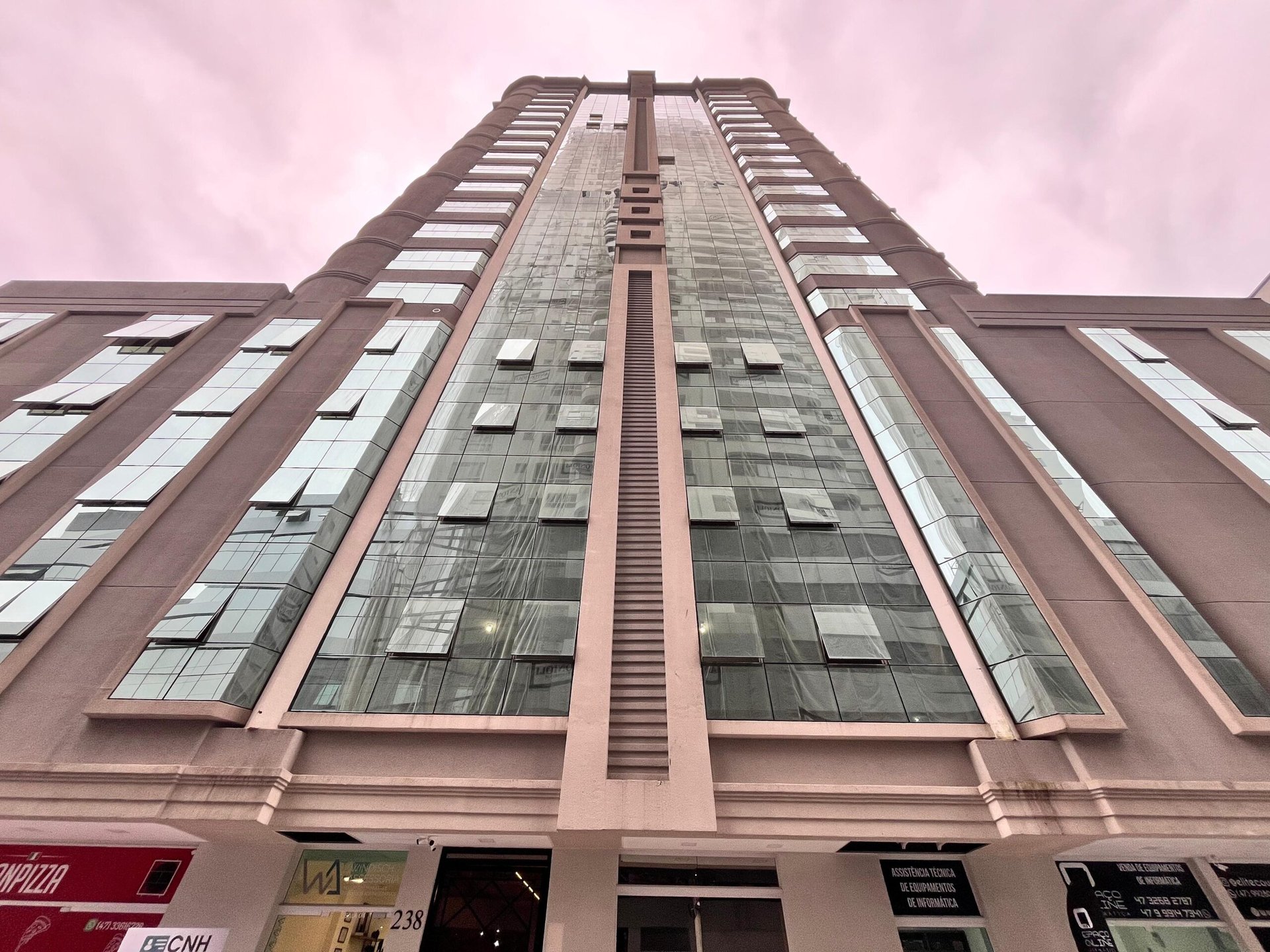 Apartamento 3 suítes no Palm Beach — Meia Praia, Itapema SC