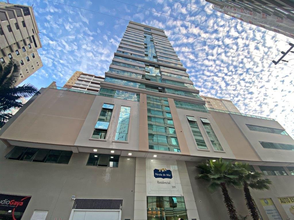 Apartamento 3 suítes no Perola do Mar — Meia Praia, Itapema SC