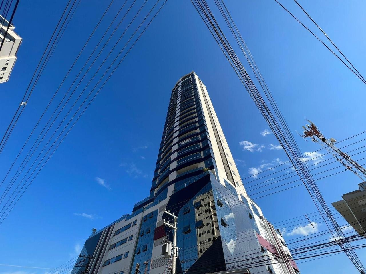 Apartamento 3 suítes no Pleniluni — Meia Praia, Itapema SC