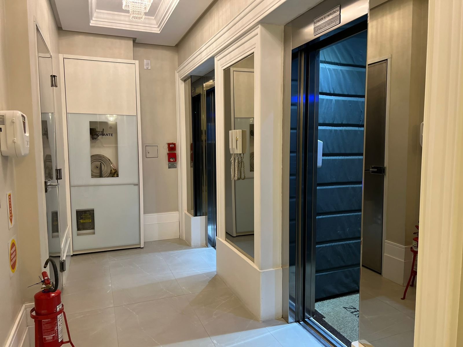 Apartamento 3 suítes no Zimmermann — foto 2