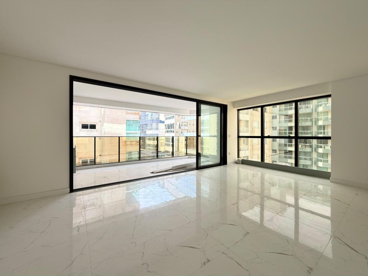 Apartamento 4 suítes no Alpamayo — foto 4