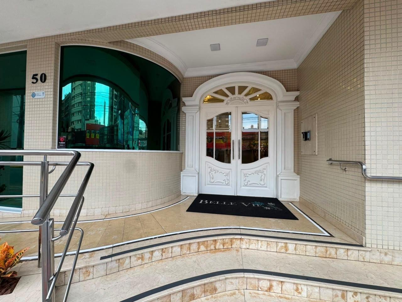 Apartamento 4 suítes no Belle Vie — foto 2
