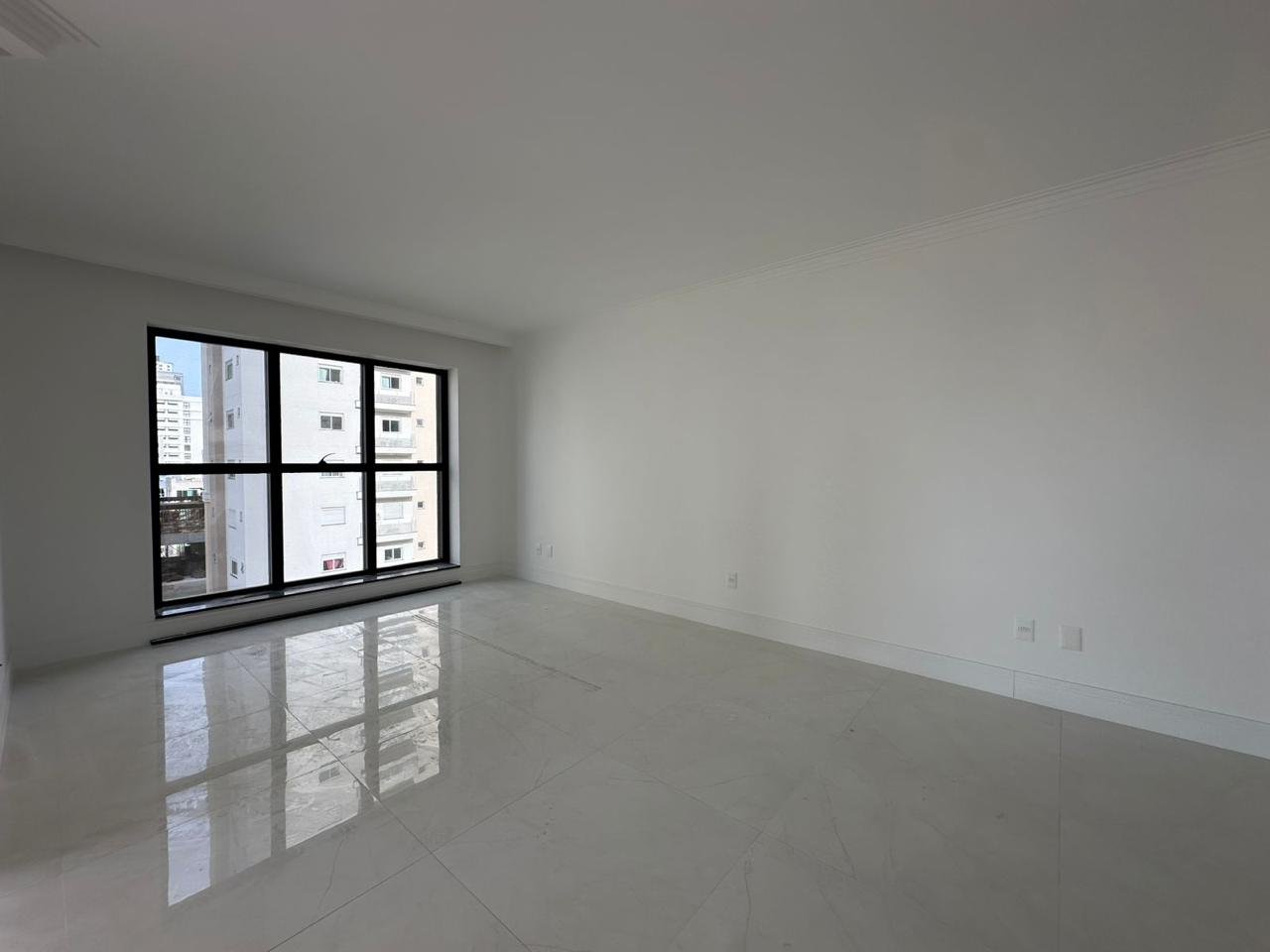 Apartamento 4 suítes no Berilo — foto 3