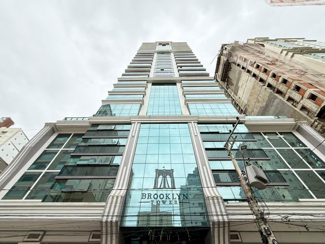 Apartamento 4 suítes no Brooklyn Tower — Meia Praia, Itapema SC