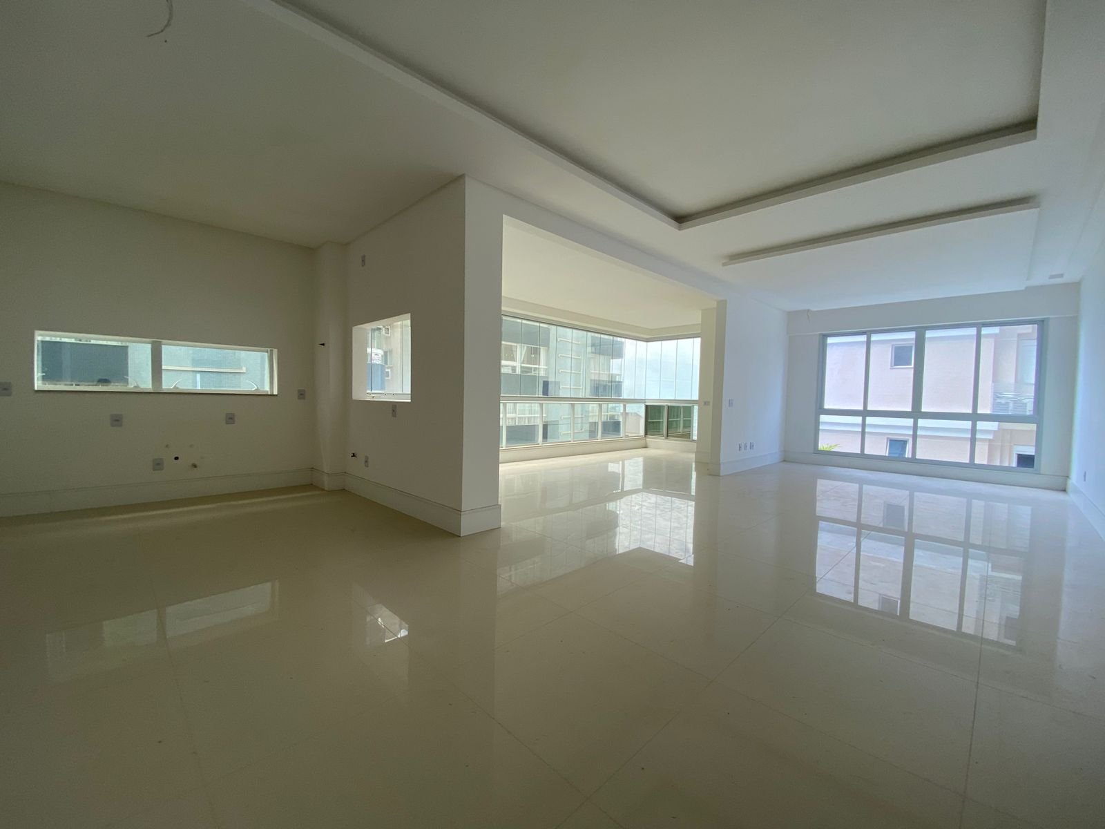 Apartamento 4 suítes no Cambirela — foto 5